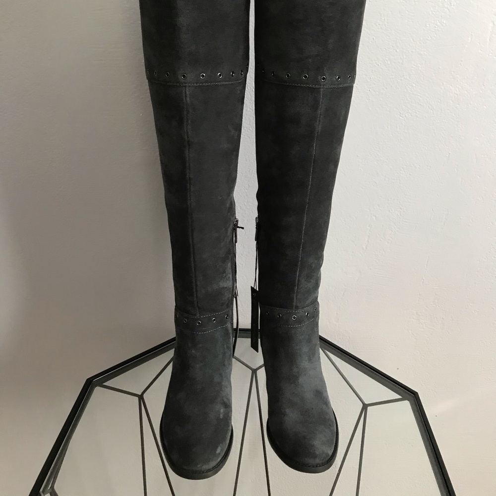 NWT Vince camuto wide calf suede boots. Grey